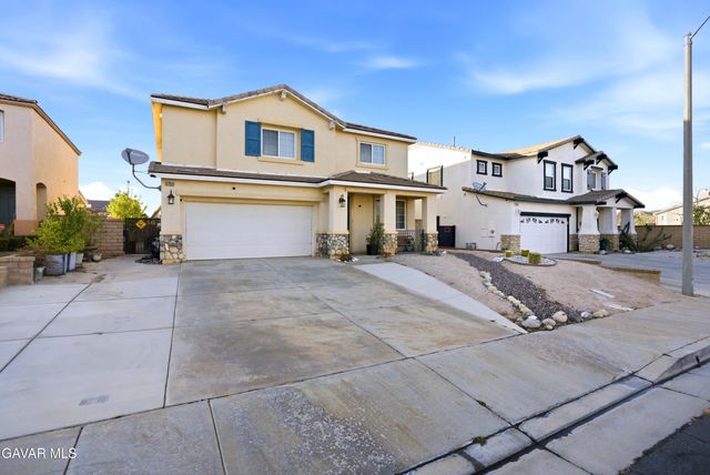 37633 Persimmon Lane, Palmdale, CA 93551