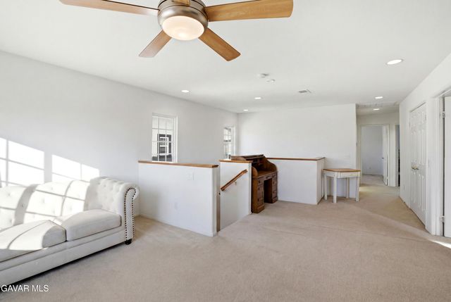 37633 Persimmon Lane, Palmdale, CA 93551