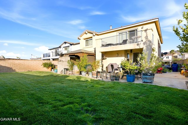37633 Persimmon Lane, Palmdale, CA 93551