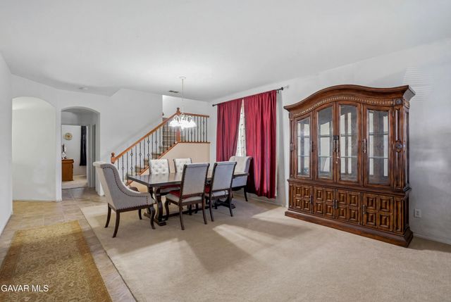 37633 Persimmon Lane, Palmdale, CA 93551