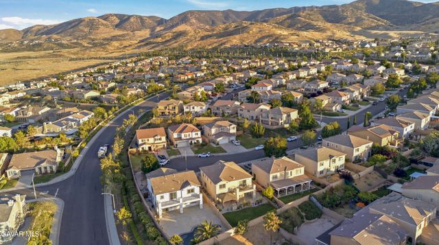37633 Persimmon Lane, Palmdale, CA 93551