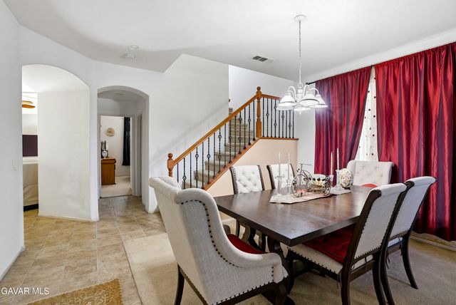 37633 Persimmon Lane, Palmdale, CA 93551