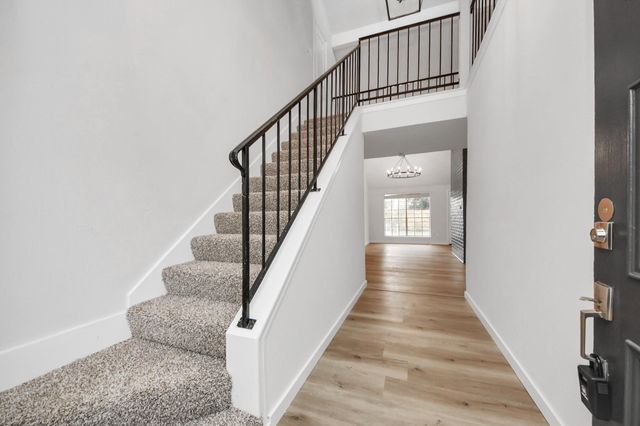 718 Land Grant Drive, Richmond, TX 77406