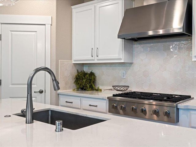 7025 Talmage Ct, El Dorado Hills, CA 95762