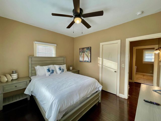 5555 Garden Avenue Sfh With A Detached Apt. Bldg. Sfh With A Detached Apt., West Palm Beach, FL 33405