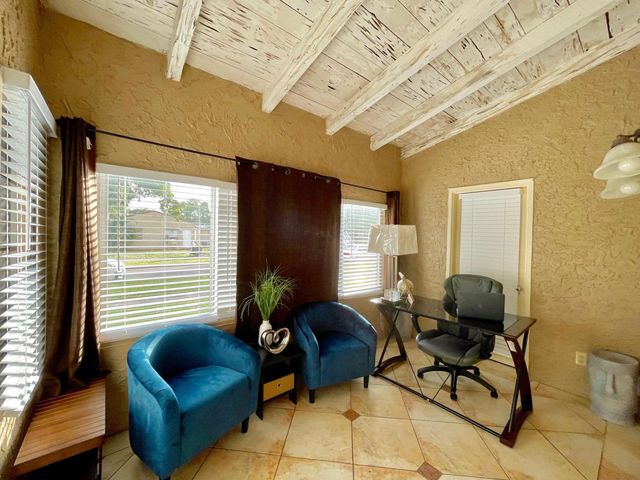 5555 Garden Avenue Sfh With A Detached Apt. Bldg. Sfh With A Detached Apt., West Palm Beach, FL 33405