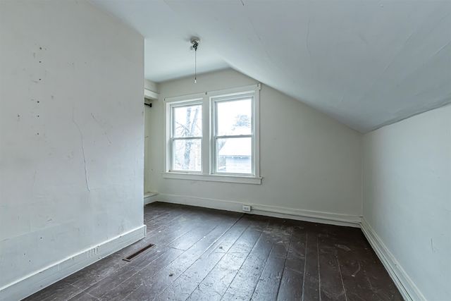 82 Howard Street, Winchester, NH 03470