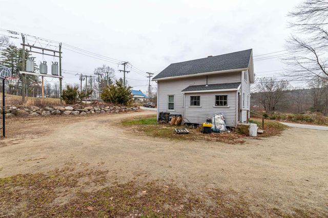 82 Howard Street, Winchester, NH 03470