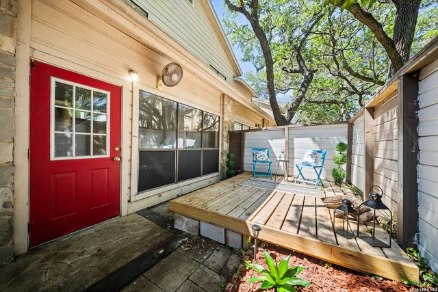 829 W Bitters Rd Apt 502, San Antonio, TX 78216