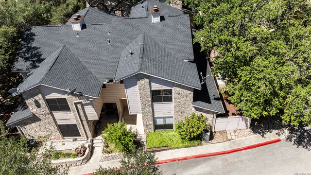 829 W Bitters Rd Apt 502, San Antonio, TX 78216