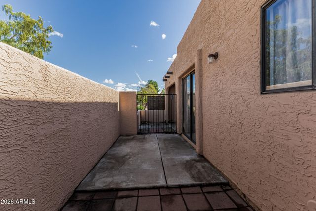 8940 W OLIVE Avenue 32, Peoria, AZ 85345