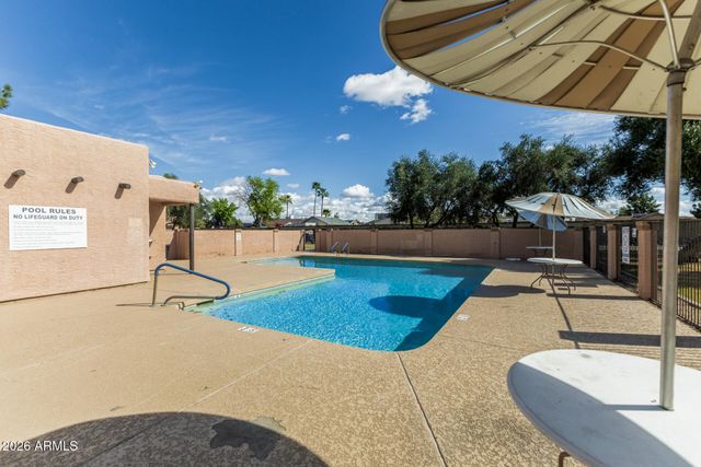 8940 W OLIVE Avenue 32, Peoria, AZ 85345