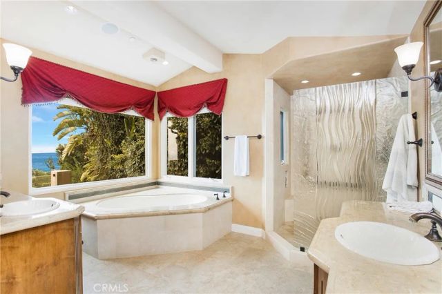 840 Canyon View Drive, Laguna Beach, CA 92651