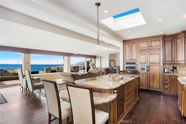 840 Canyon View Drive, Laguna Beach, CA 92651