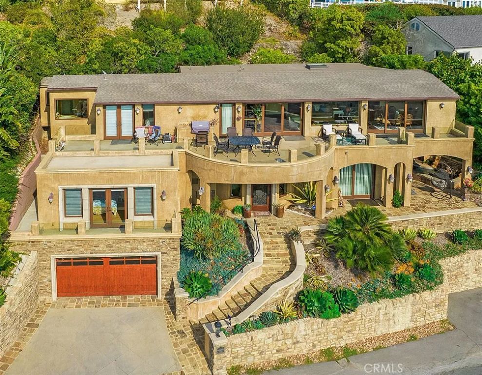 840 Canyon View Drive, Laguna Beach, CA 92651