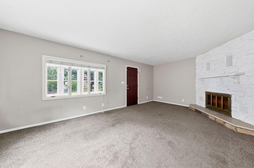 1004 Western Avenue N, Saint Paul, MN 55117 — photo 4