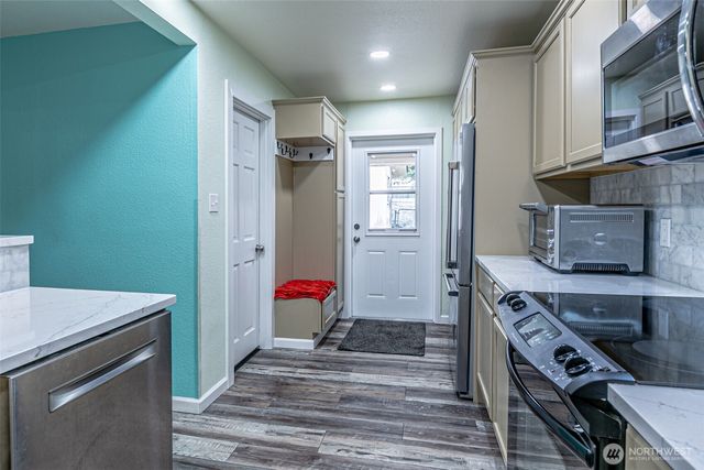 6225 S Puget Sound Avenue, Tacoma, WA 98409