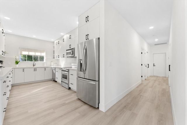 872 Lilac Drive, Boca Raton, FL 33487