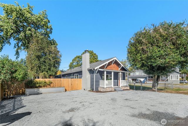 6202 Commercial Avenue, Everett, WA 98203