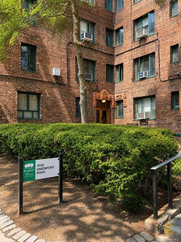 1558 Unionport Road 2D, Bronx, NY 10462