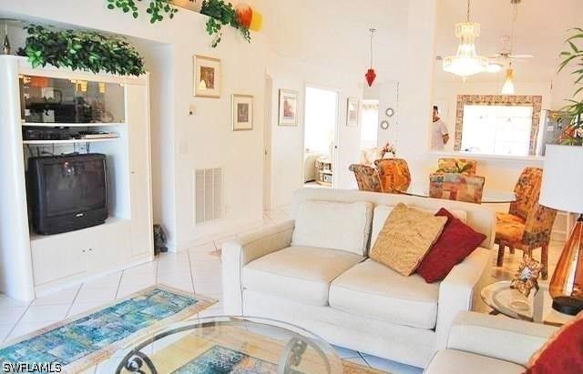 120 Asaf DR 4304, Naples, FL 34104