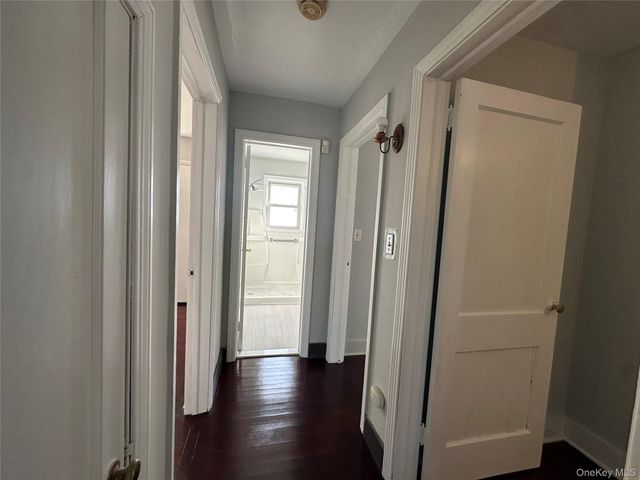 496 Bloomingburg Road, Middletown, NY 10940