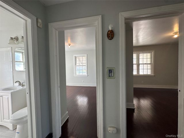 496 Bloomingburg Road, Middletown, NY 10940