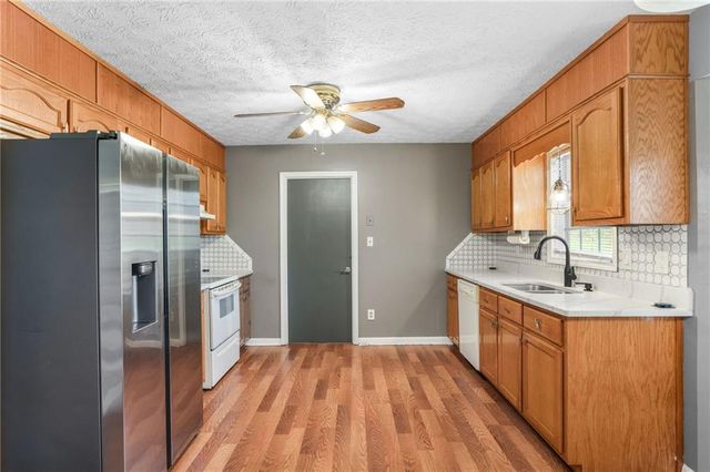 1349 Ashbrook Drive, Lawrenceville, GA 30043