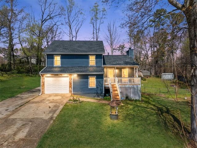 1349 Ashbrook Drive, Lawrenceville, GA 30043