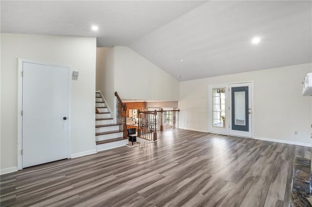 1349 Ashbrook Drive, Lawrenceville, GA 30043