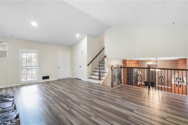 1349 Ashbrook Drive, Lawrenceville, GA 30043