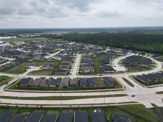 843 White Pine Haven Lane, Crosby, TX 77532