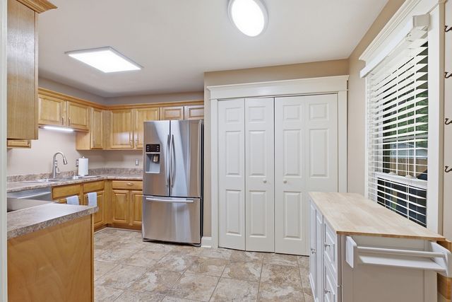 904 Harpeth Bend Dr, Nashville, TN 37221