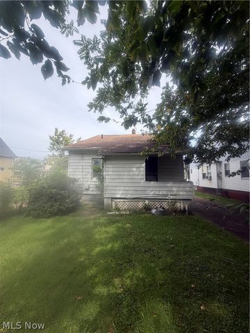 12516 Rexford Avenue, Cleveland, OH 44105