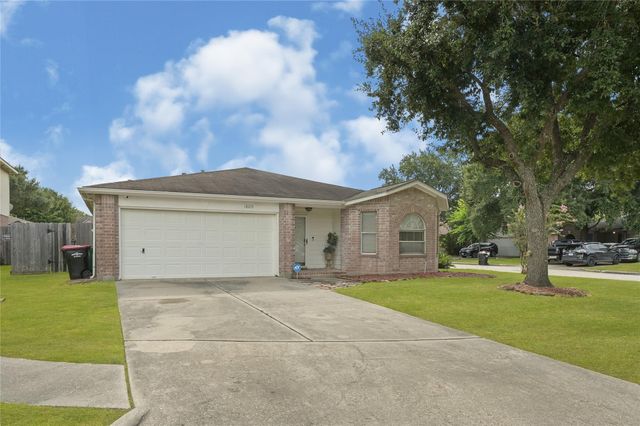 18015 Kirk Forest Court, Humble, TX 77346