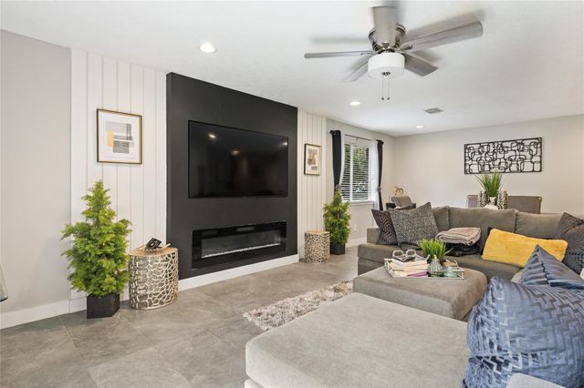 18015 Kirk Forest Court, Humble, TX 77346