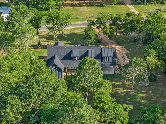238 Chappell Grove Lane, Chappell Hill, TX 77426