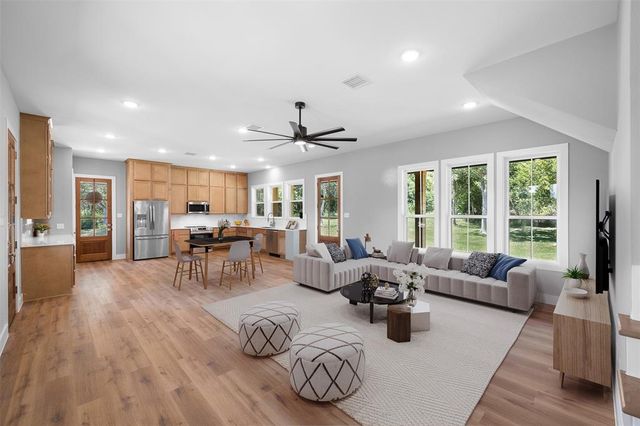 238 Chappell Grove Lane, Chappell Hill, TX 77426