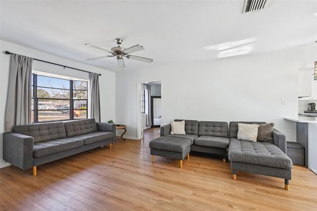 4432 W MCCOY STREET, Tampa, FL 33616