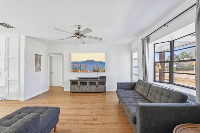 4432 W MCCOY STREET, Tampa, FL 33616