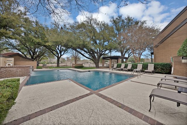 5138 Westgrove Drive 5138, Dallas, TX 75248