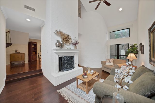 5138 Westgrove Drive 5138, Dallas, TX 75248