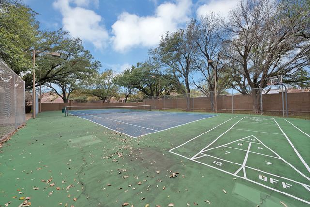 5138 Westgrove Drive 5138, Dallas, TX 75248