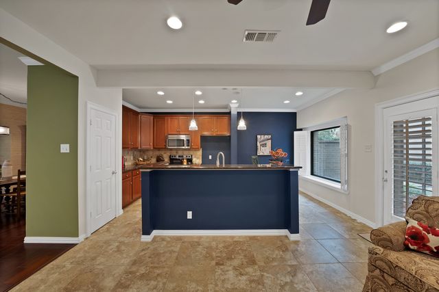 5138 Westgrove Drive 5138, Dallas, TX 75248