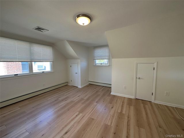 11 Gabriel Place 2, Glen Cove, NY 11542