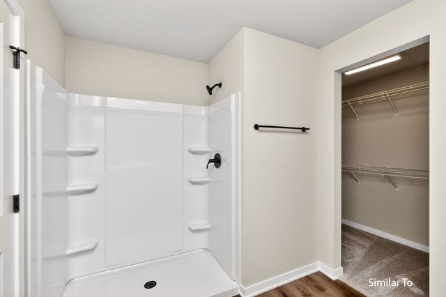 6522 NE 11th Court, Des Moines, IA 50313