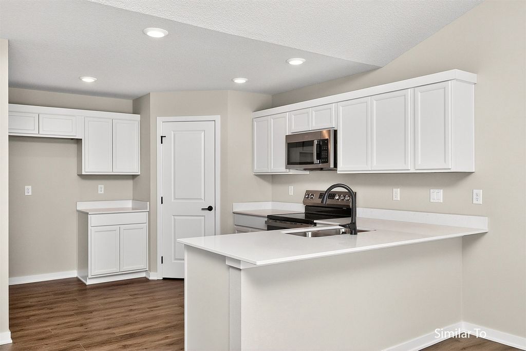 6522 NE 11th Court, Des Moines, IA 50313