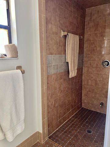 410 Rio Casa Drive S, Indialantic, FL 32903