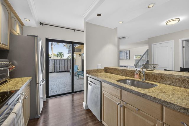 1101 11th Way, West Palm Beach, FL 33407