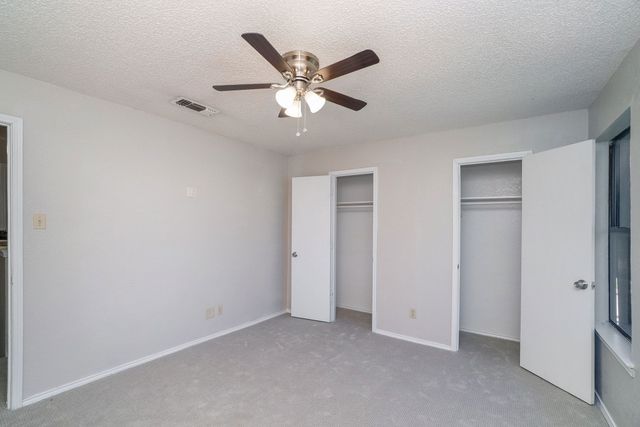 3301 Aurora Street B, Haltom City, TX 76117